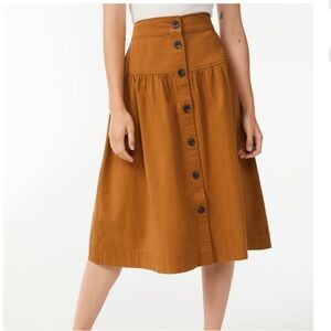 Free Assembly Button Front Tiered Skirt